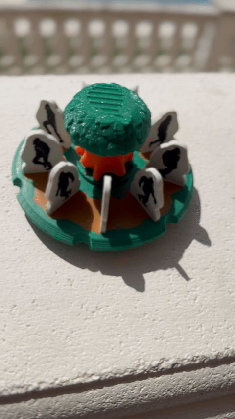 Zoetrope Spinner - Bigfoot