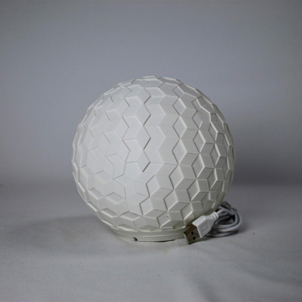 Poly Outside Sphere Lamp