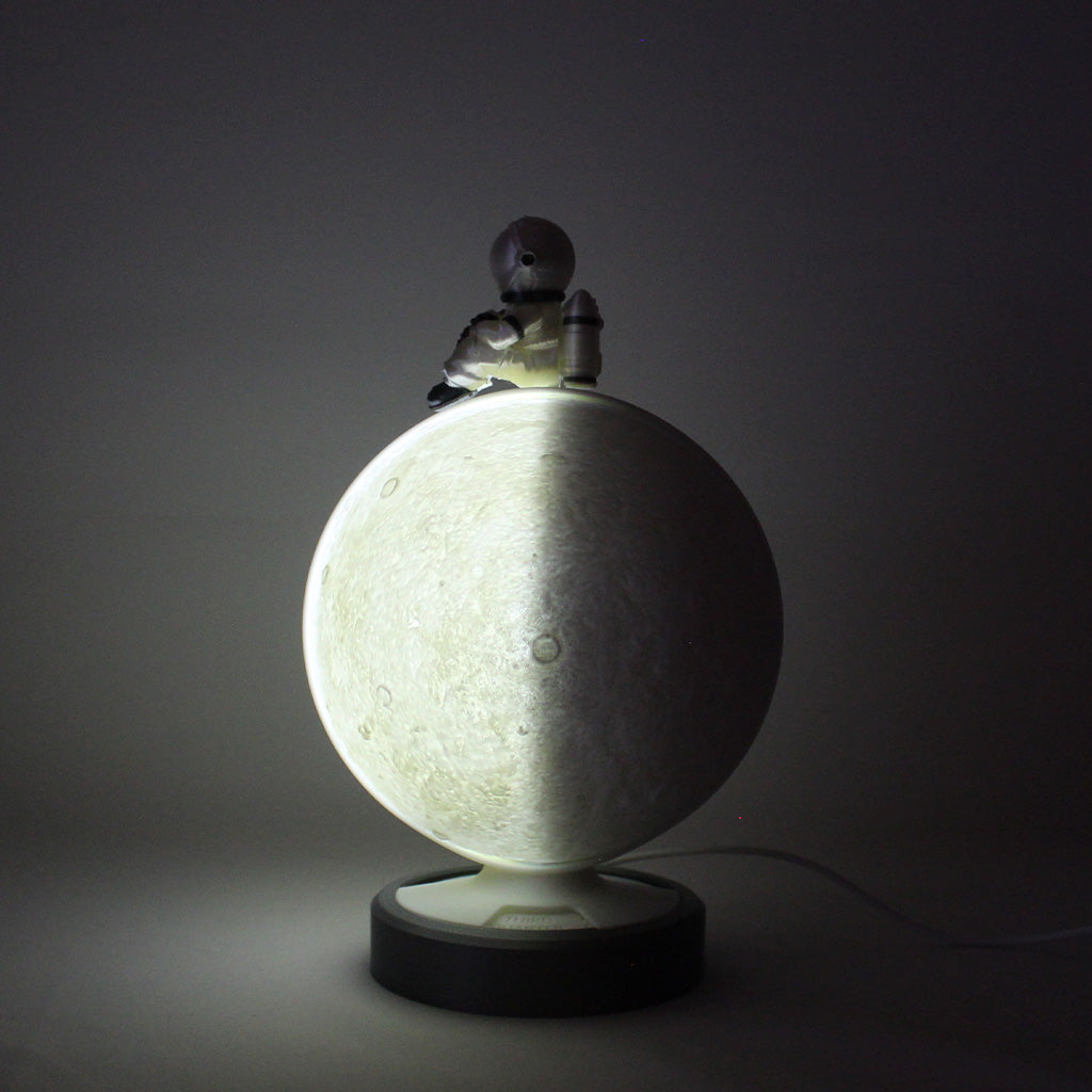 Moonlight Astronaut Lamp