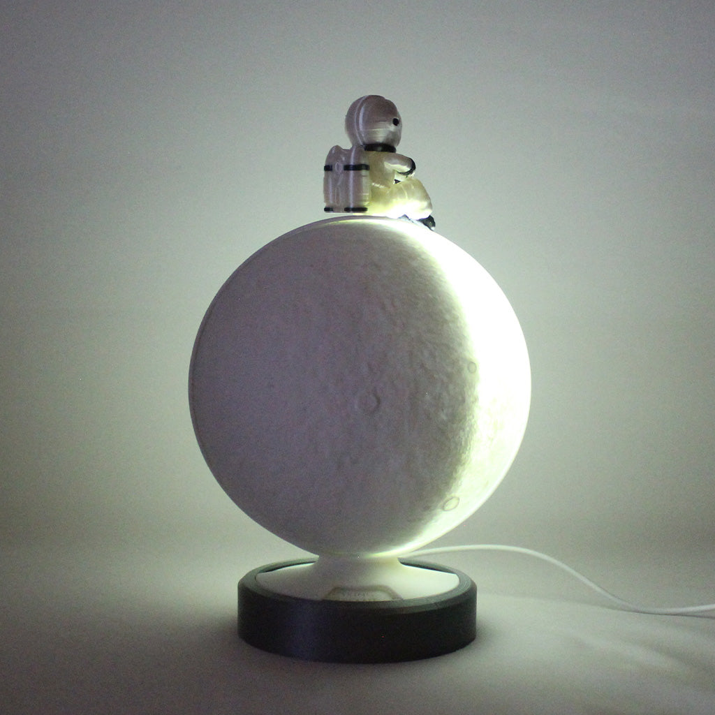 Moonlight Astronaut Lamp